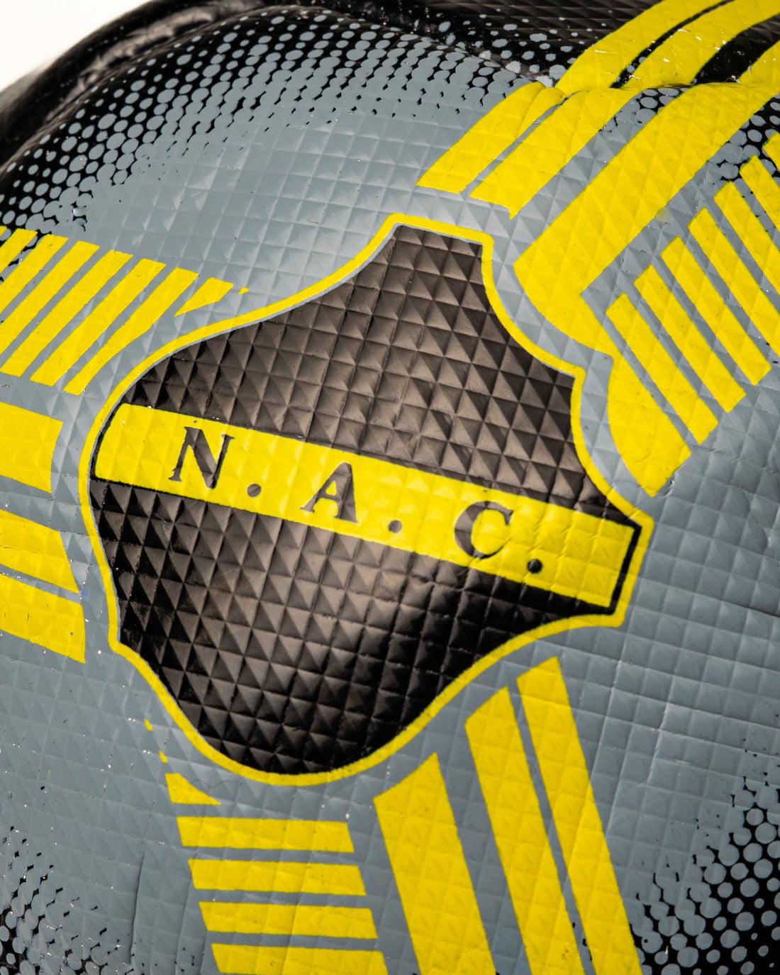 NAC bal Zwart
